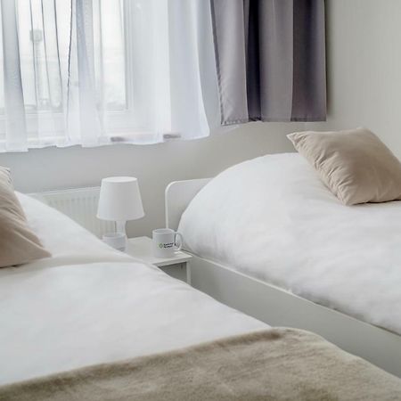 Apartament Poniatowskiego - Komfortowe Noclegi Piaseczno  Ngoại thất bức ảnh